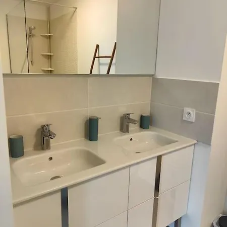 Location De Vacances A Andernos - Appartement 2 Chambres Dans Residence Neuve Buitenkant foto