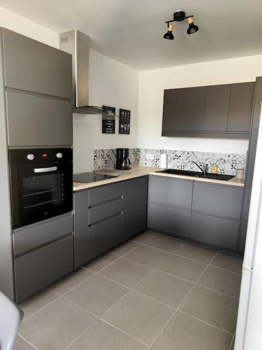 Location De A - 2 Dans Neuve Apartment